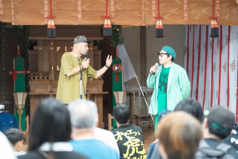 お笑いライブのようす